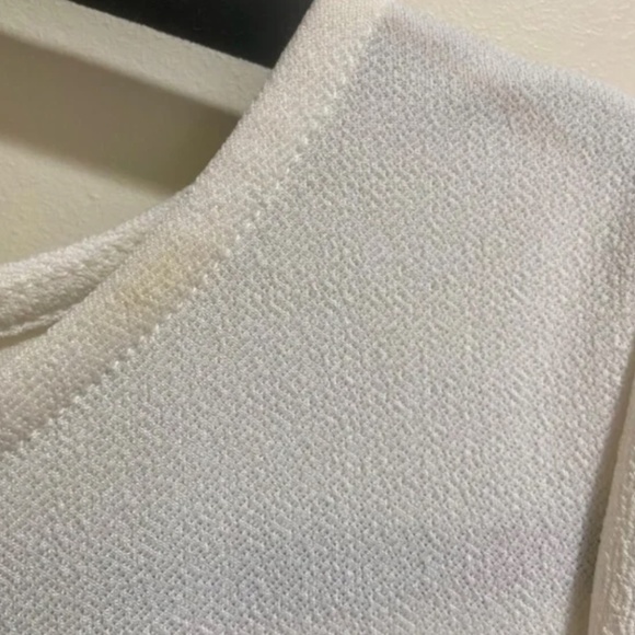 Banana Republic Cream Blouse with Tie Front Size XS - Picture 4 of 4